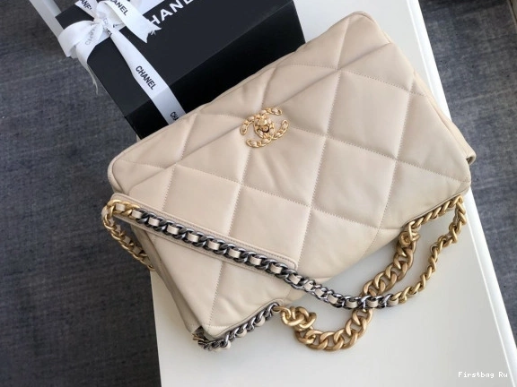 First Bag Ru CHANEL 19 FLAP BAG 0721